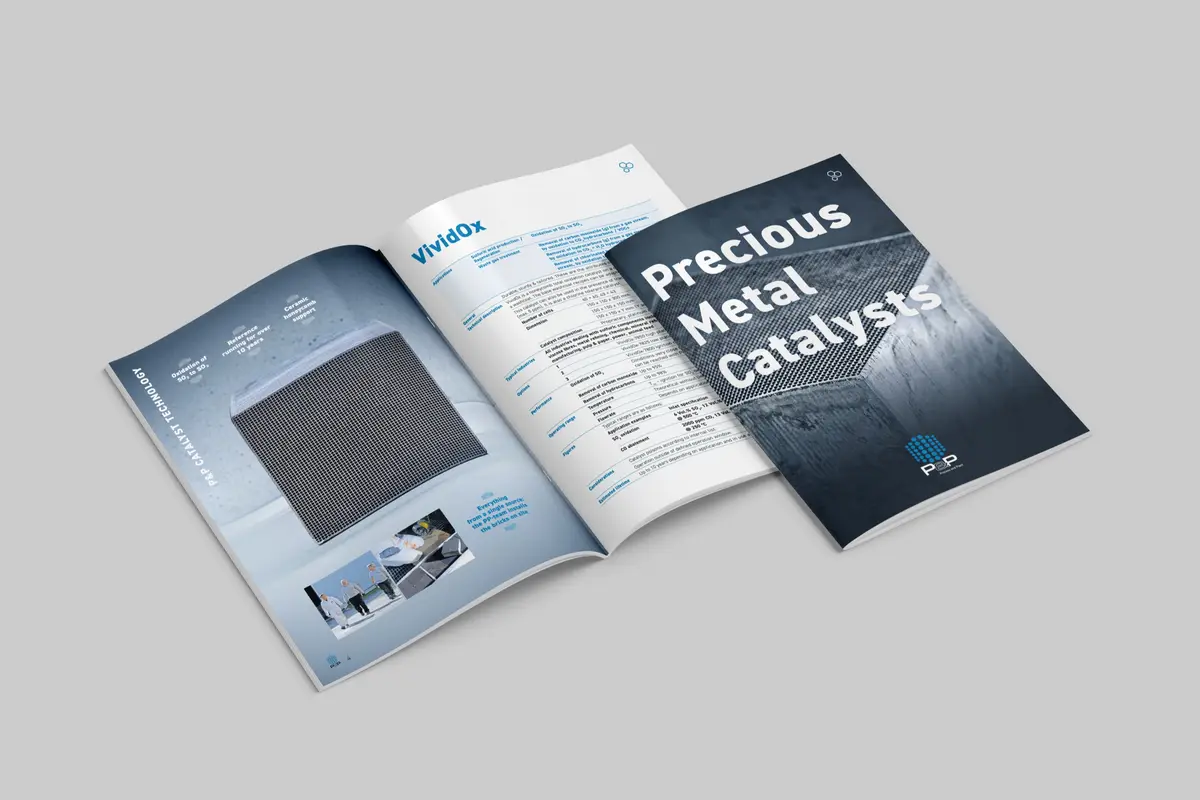 P&P Industries Precious Metal Catalysts — Broschüren-Cover mit VividOx-Katalysator