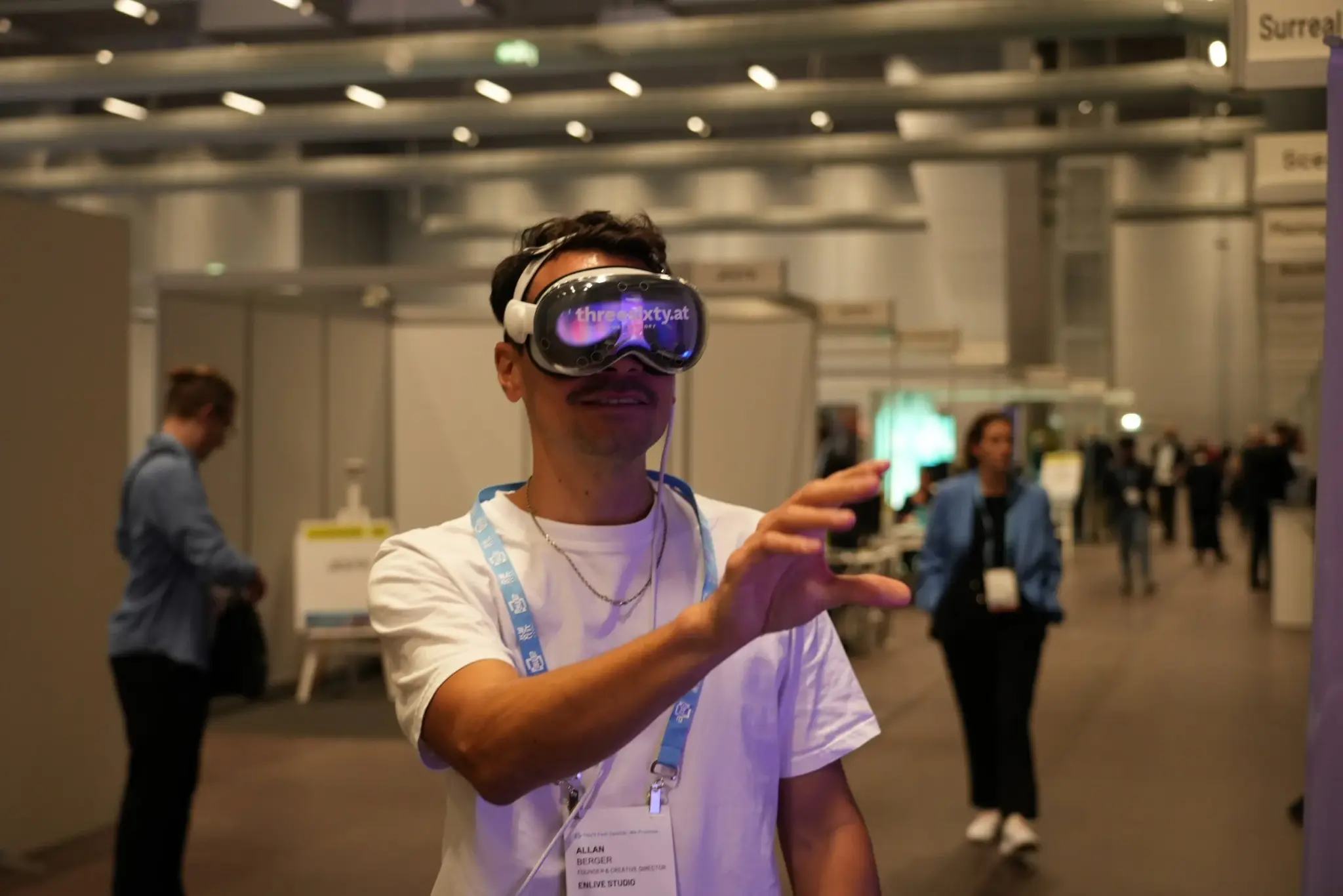 Virtual Reality Messe-Setup von threesixty.at
